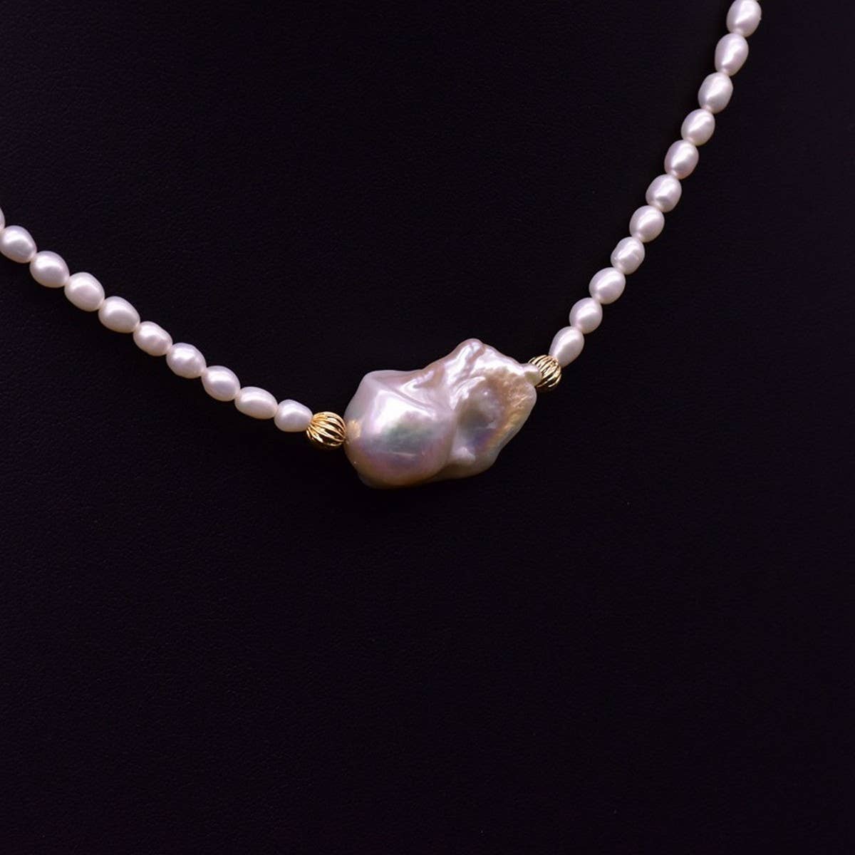 HIGH-END FASHION HANDMADE PEARL NECKLACE SET