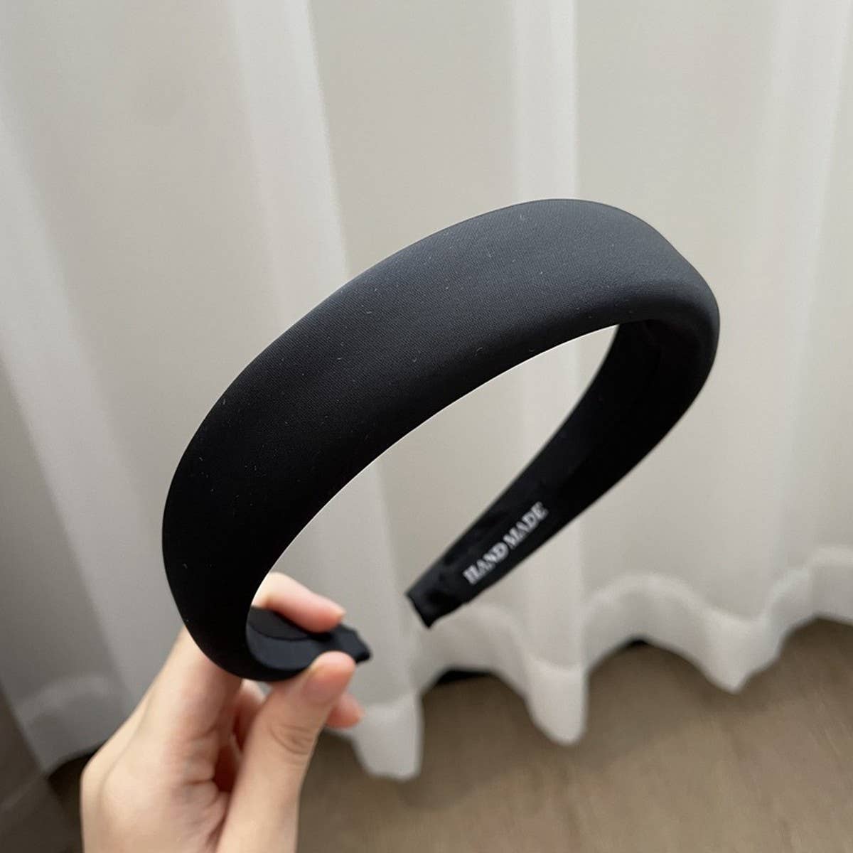 RETRO HIGH-END PURE COLOR SIMPLE HEADBAND_CWAHA2851