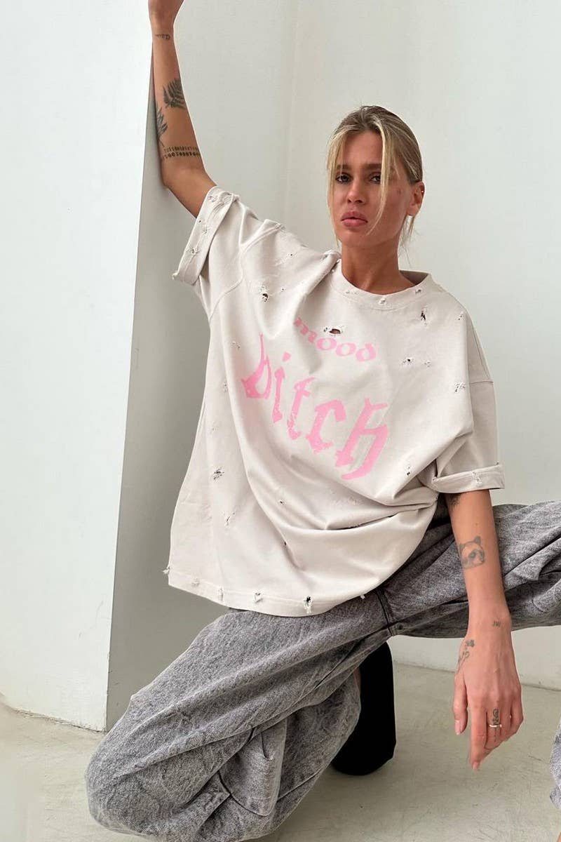 CWTTS1275_DISTRESSED LETTER PRINT SHORT-SLEEVED T-SHIRT