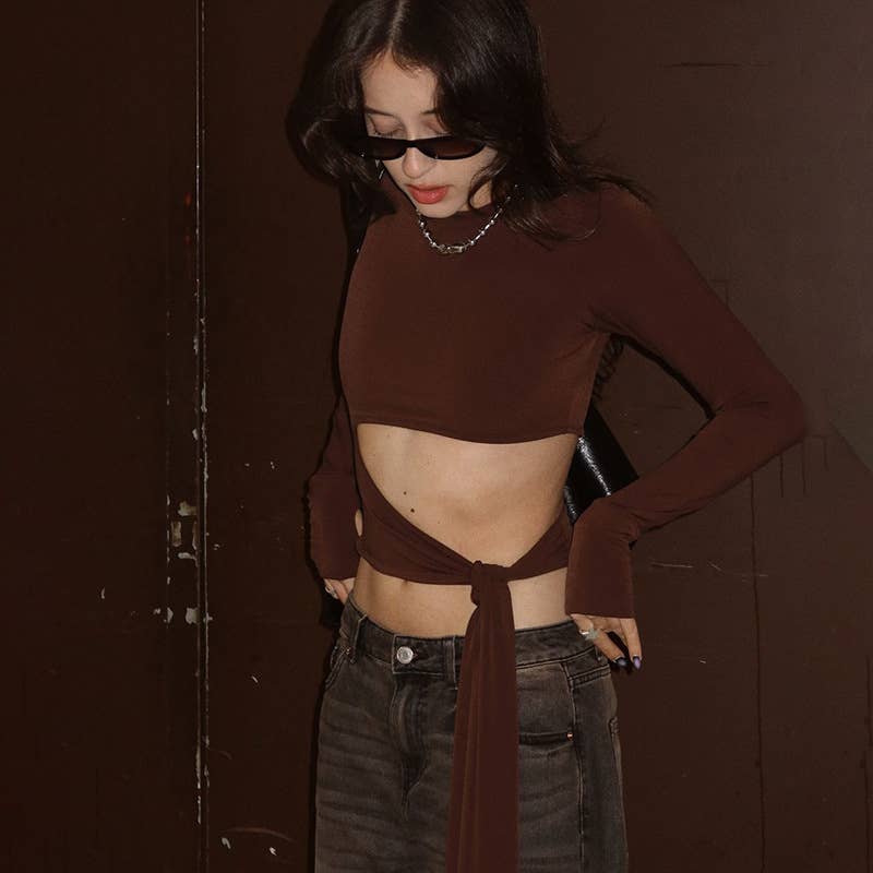 Fashionable long-sleeved round-neck lace-up top